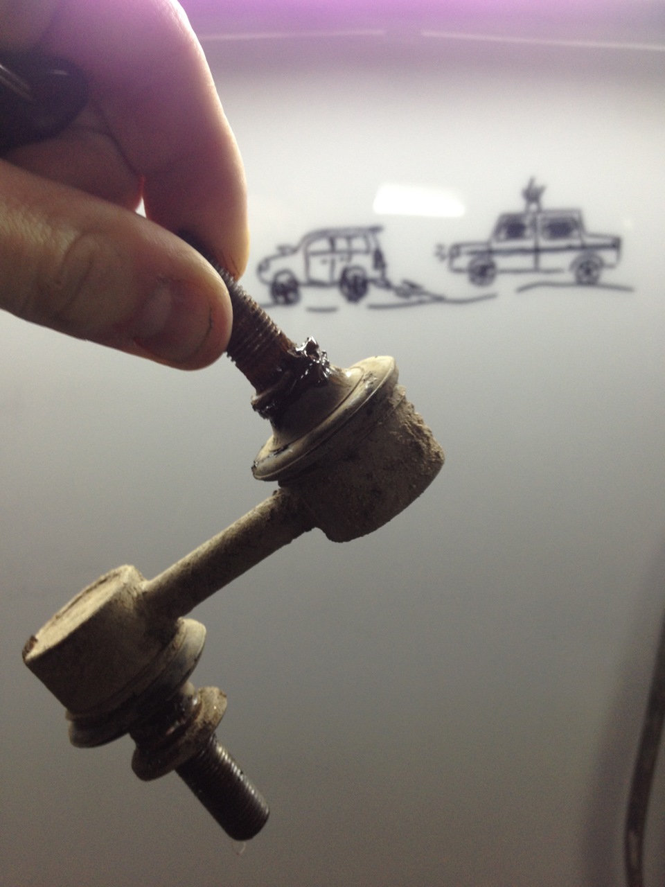 Старые, родные, болтаются достаточно сильно. — Subaru Tribeca B9