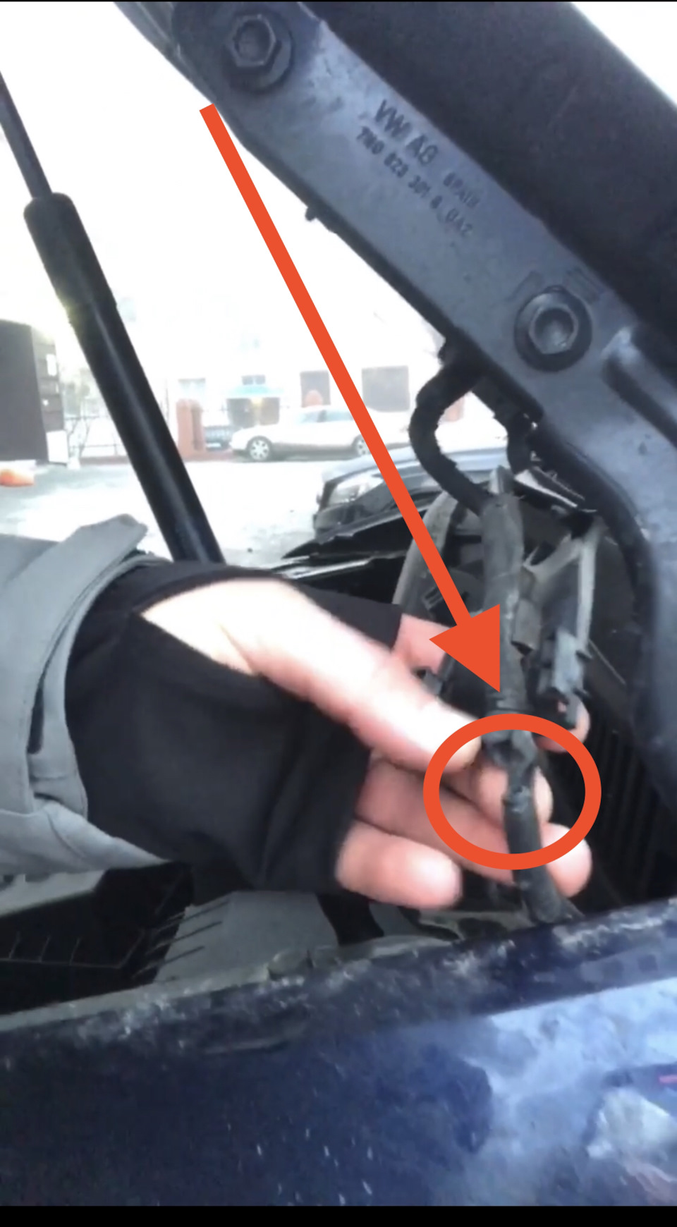 ExpressRemont шланика омывателя — Volkswagen Sharan (2G), 1,4 л, 2013 ...