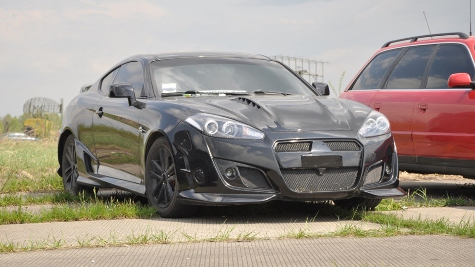 hyundai genesis coupe body kit aston martin