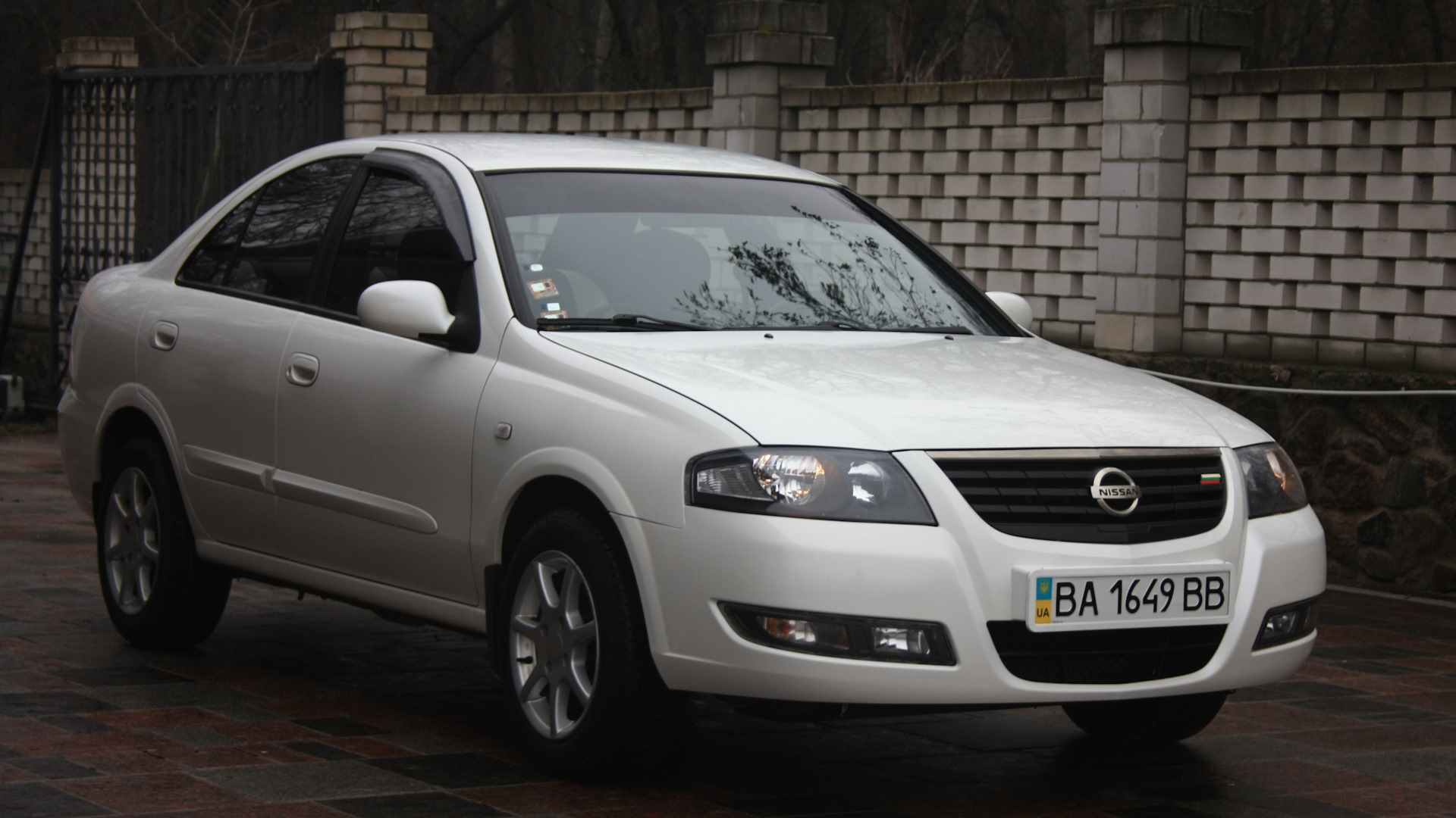 Nissan Almera Classic (B10) 1.6 бензиновый 2012 | *Белая жемчужина* на  DRIVE2