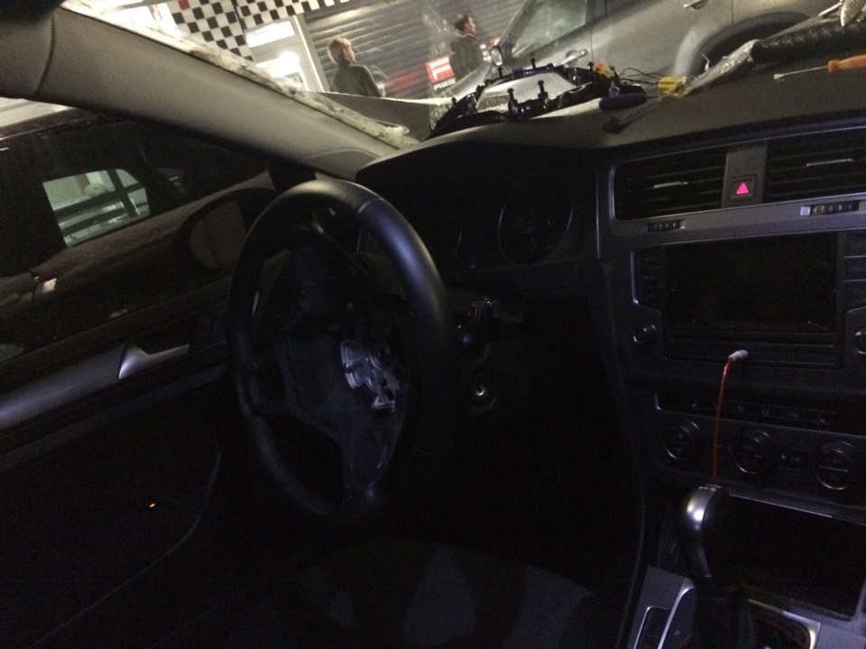 Photo from the logbook Volkswagen Golf Mk7