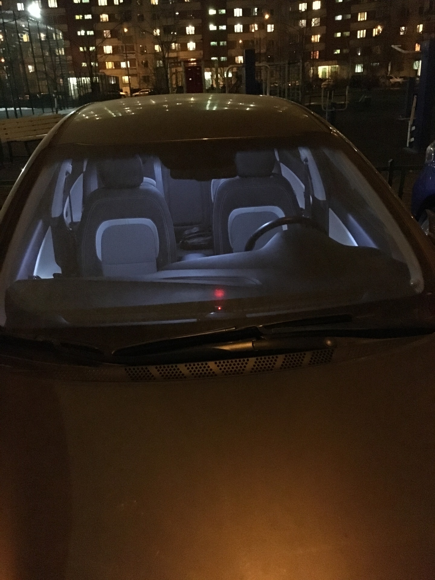 замена ламп в салоне на диодки — KIA Ceed (2G), 1,6 л, 2013 года ...