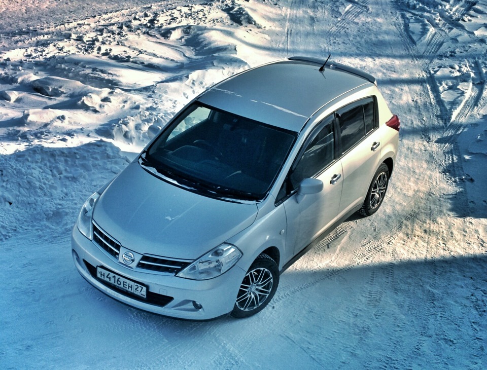 Реклама Nissan Tiida