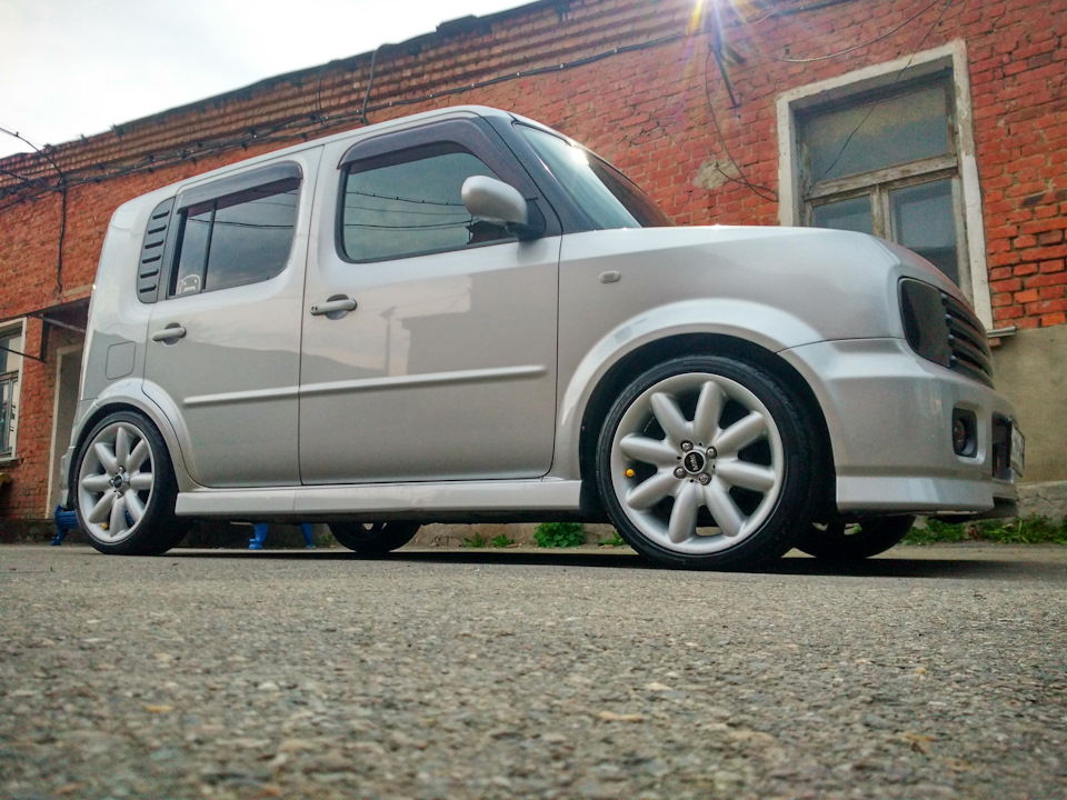 Nissan Cube 2 Tuning