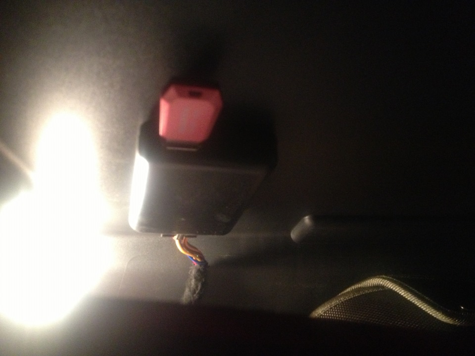 Подключение саба к колхозной магнитоле) — Opel Astra H, 1,6 л., 2008 ...