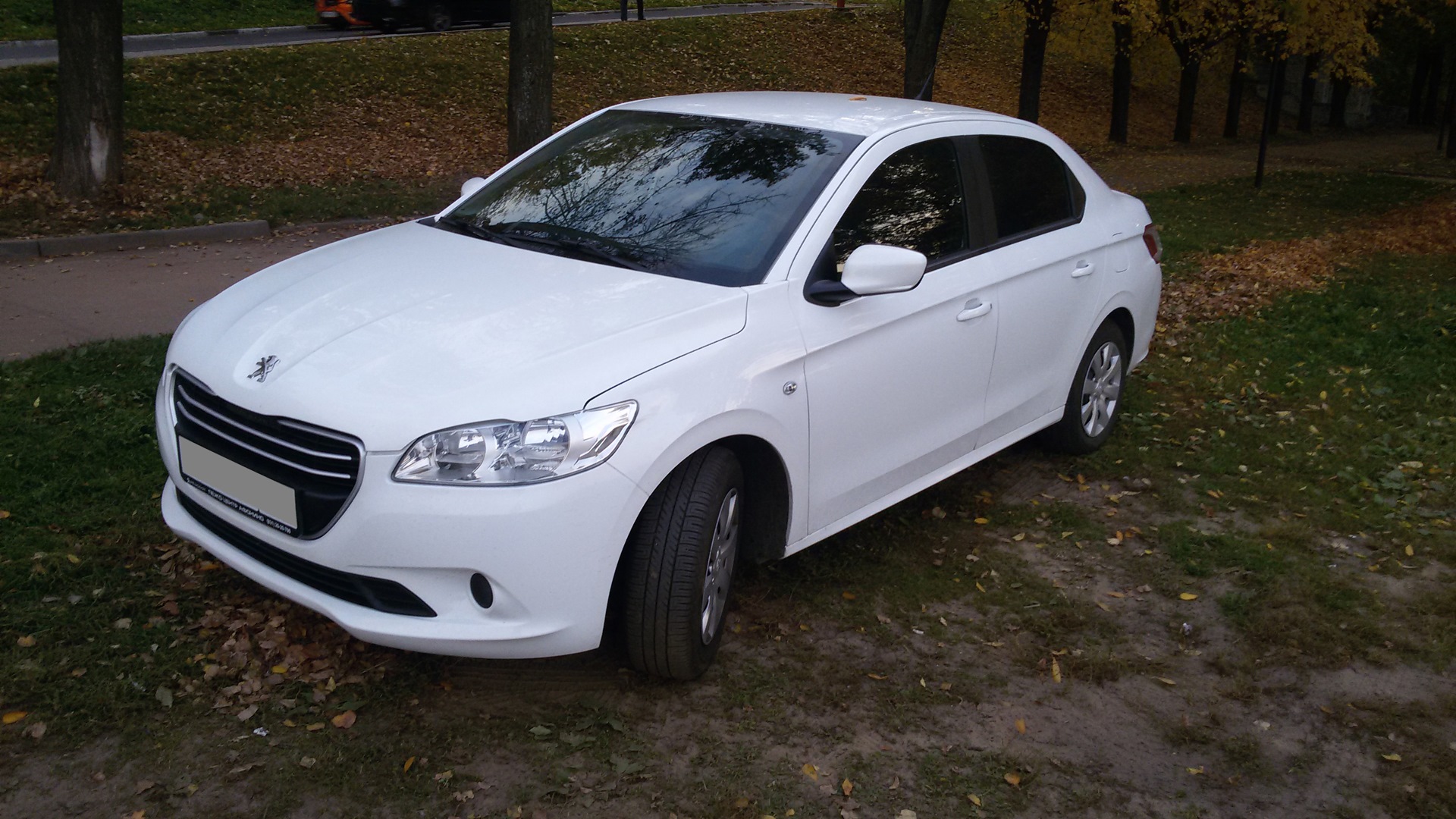 Peugeot 301 (2012) 1.6 бензиновый 2013 | на DRIVE2