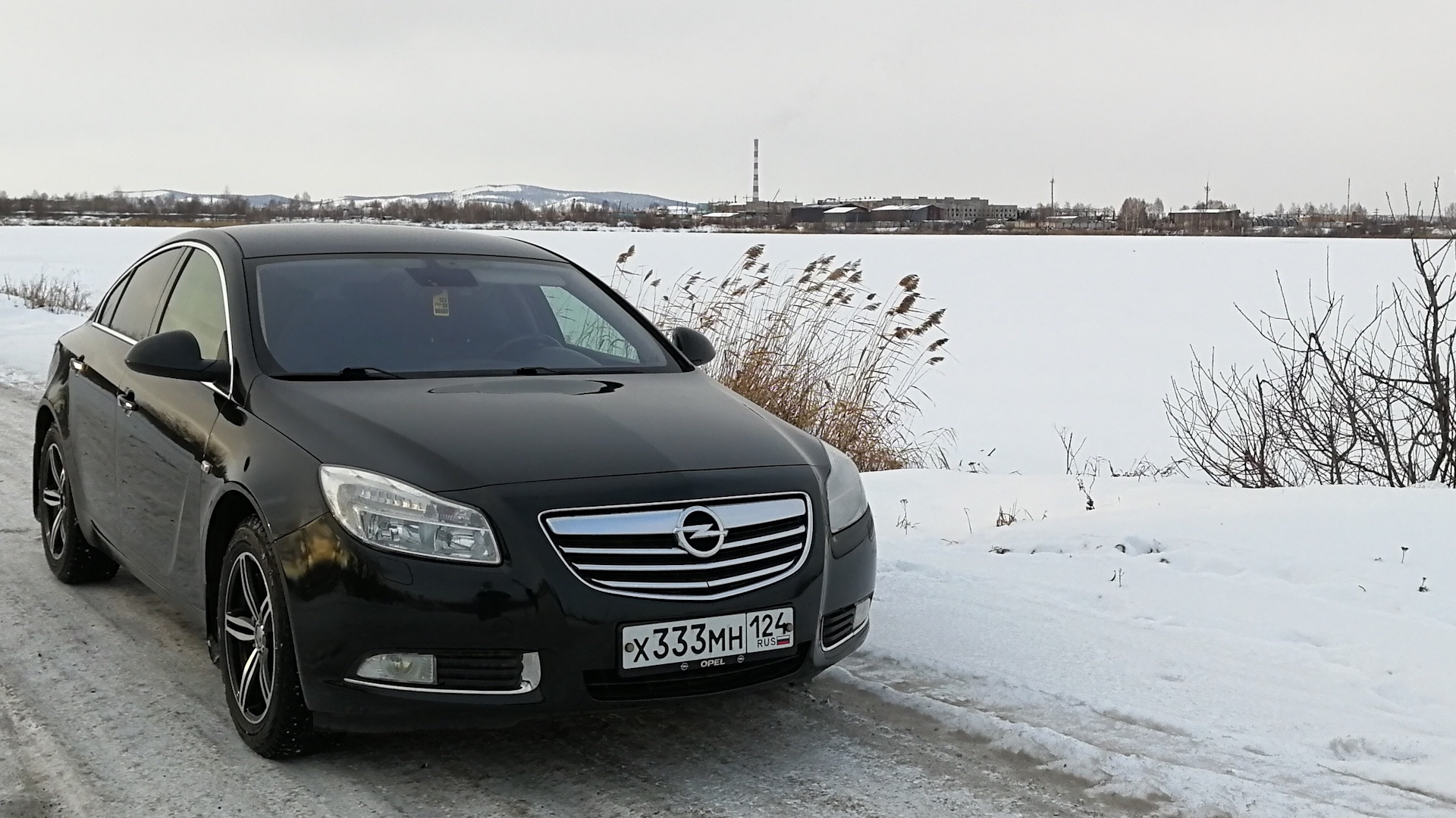 Opel Insignia (1G) 2.0 бензиновый 2011 | 2.0 турбо 