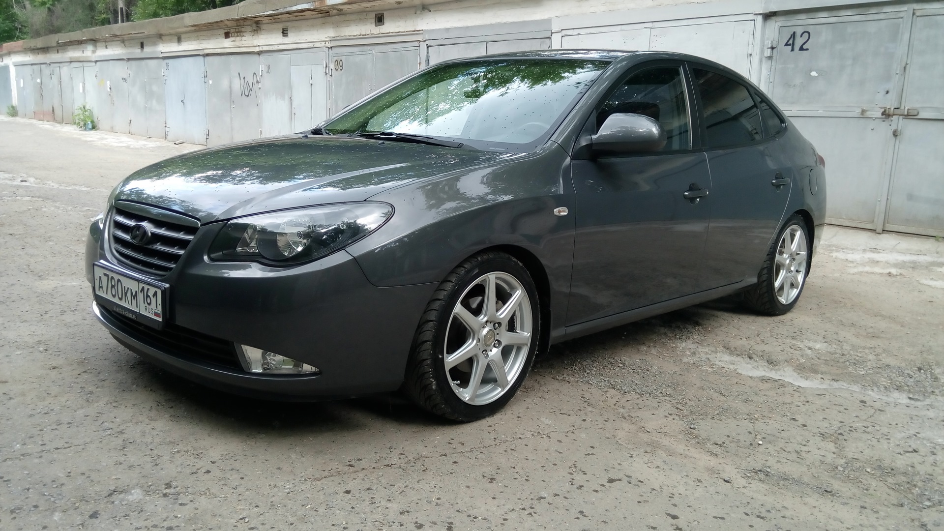 Hyundai Elantra (4G) 1.6 бензиновый 2009 | на DRIVE2