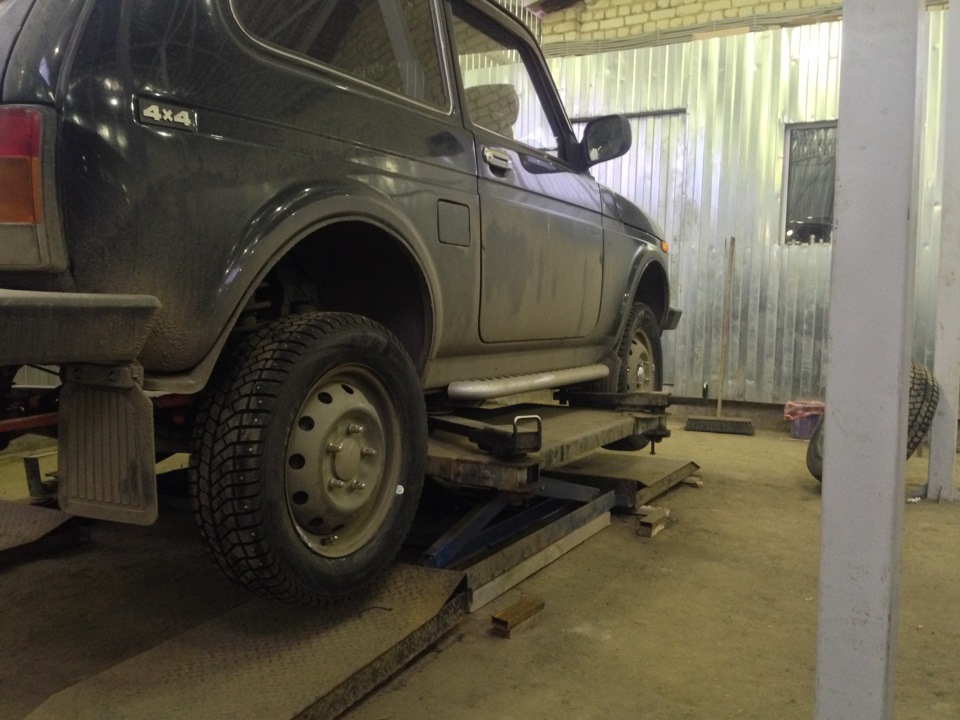 5. VIATTI BRINA NORDICO 205/65/R16 — Lada 4x4 3D, 1,7 л, 2011 года ...