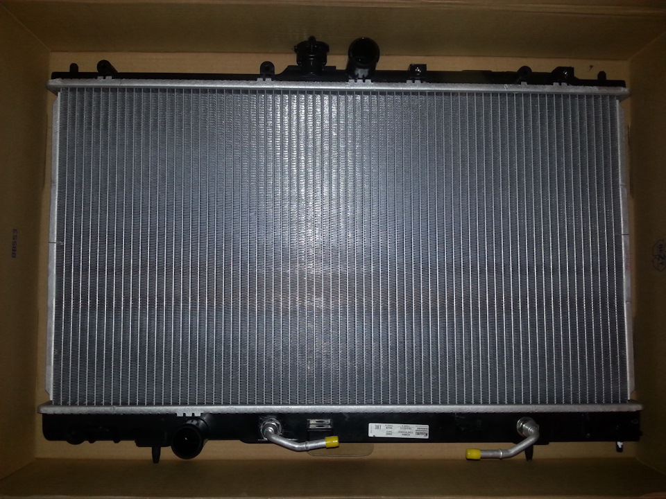 Радиатора Лансер 2,0. Радиатор охлаждения Ниссенс на Мицубиси л 200 2014 года. Рамка радиатора Лансер 9 Размеры.