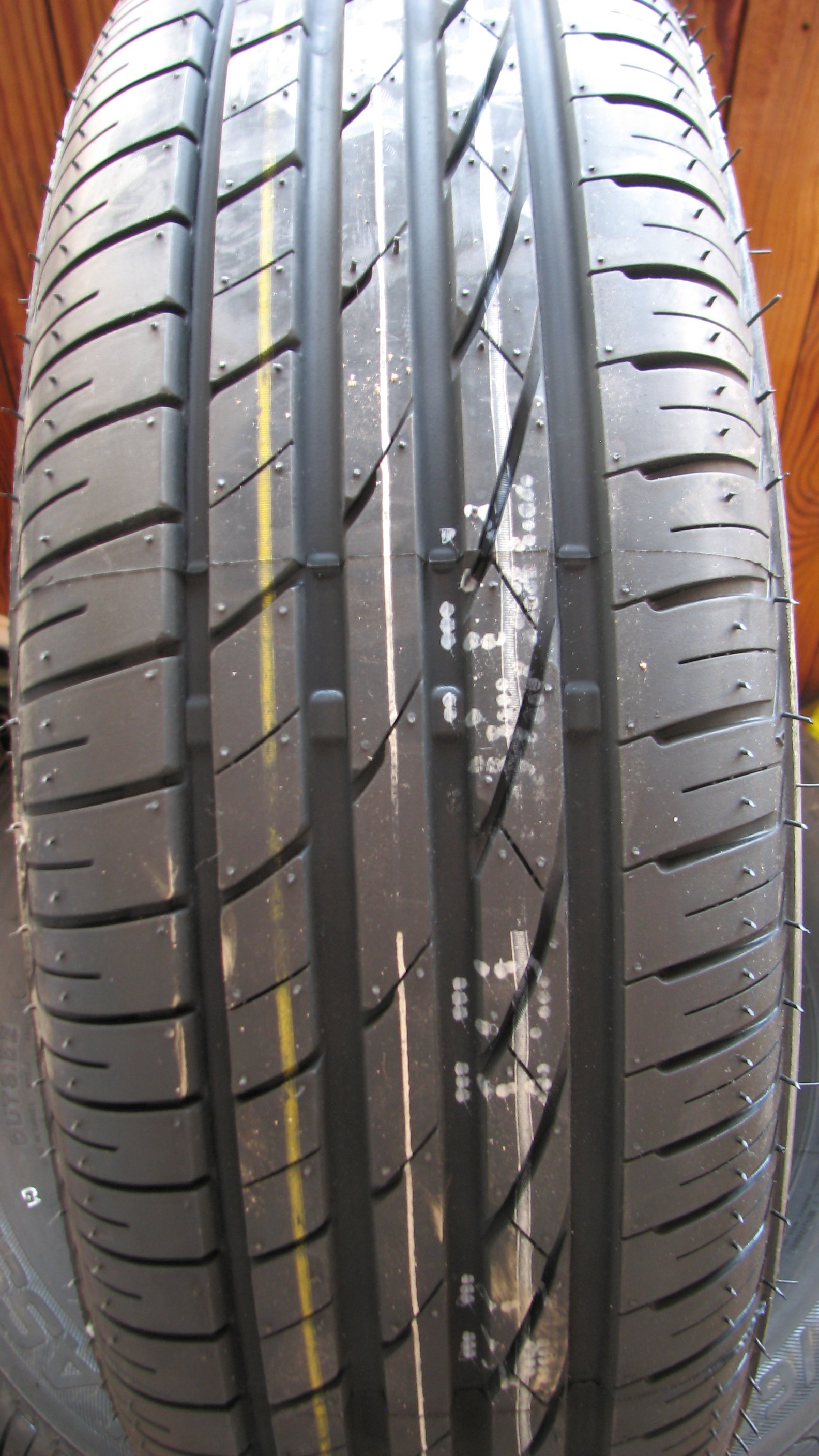 Купил резину на лето + экспресс замена передних колодок — Volkswagen ...