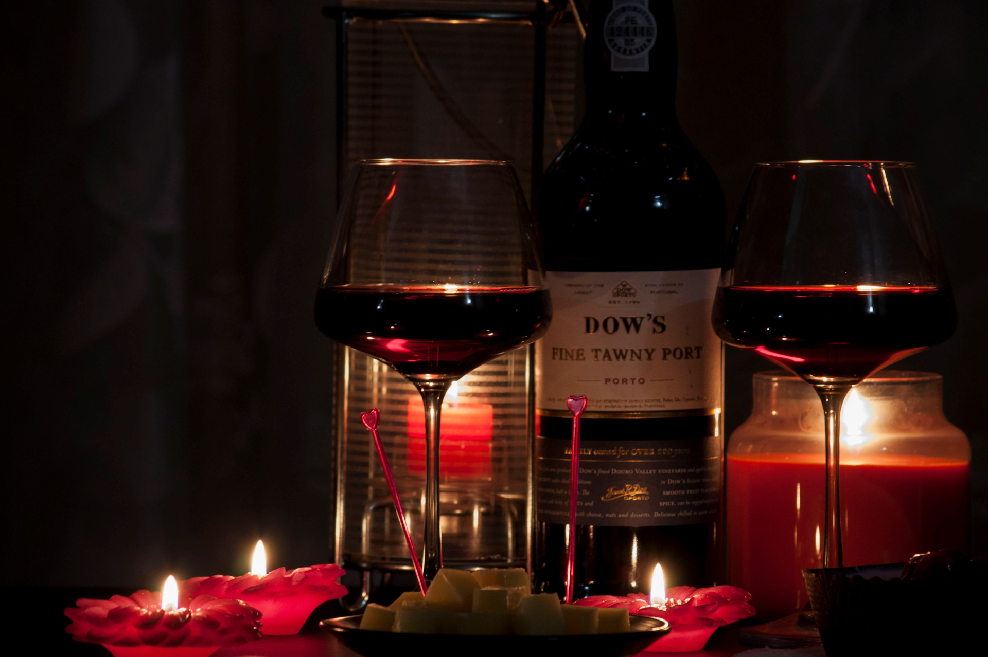 Вино и свечи