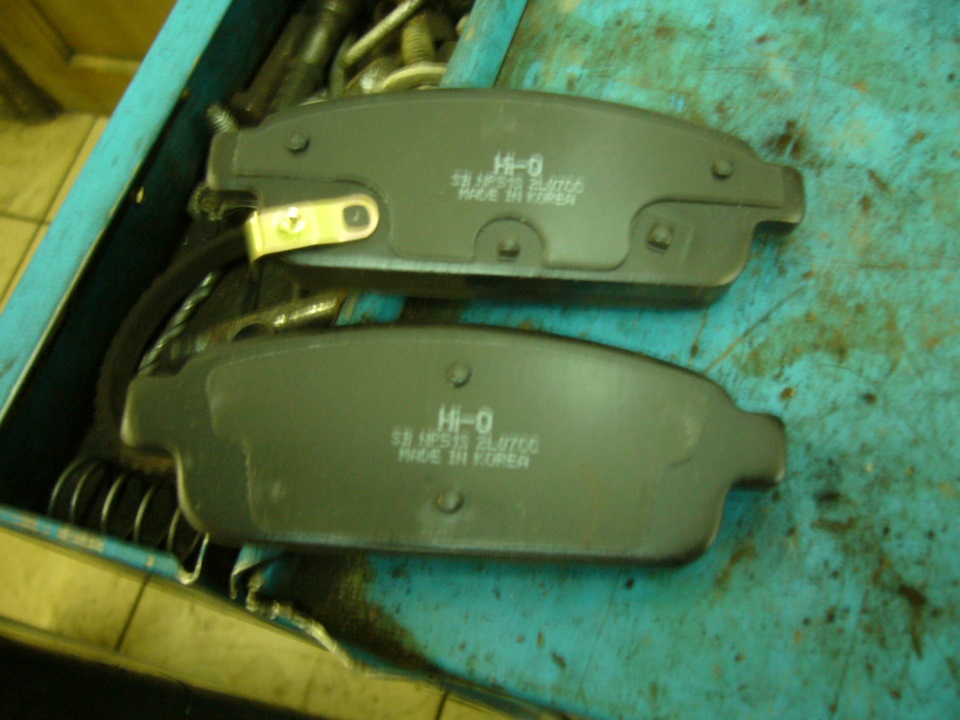 ну и вот-поменял колодки… — Chevrolet Cruze (1G), 1,8 л, 2011 года ...