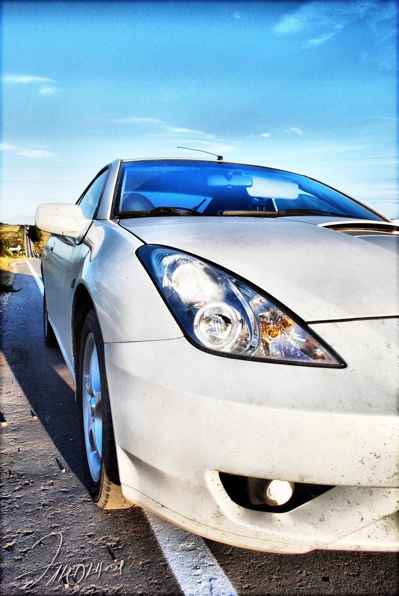  28 2010 Toyota Celica 18 2004 