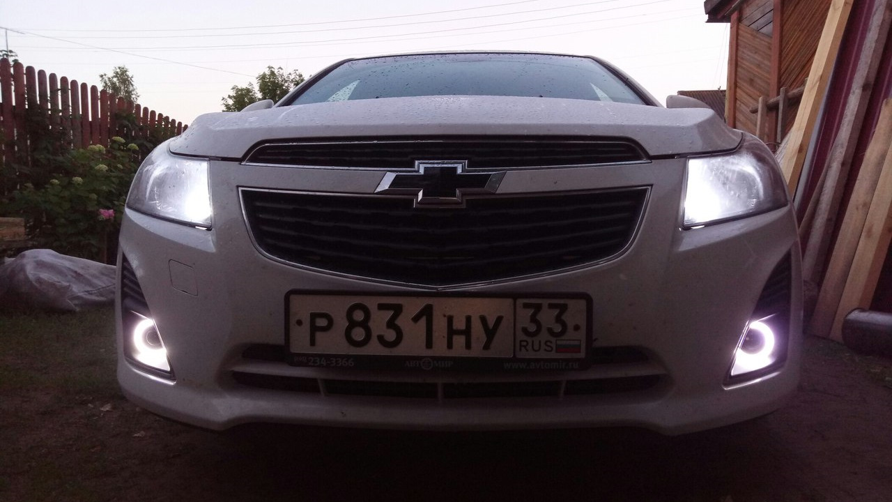 Chevrolet Cruze (1G) 1.8 бензиновый 2013 | Белый Ворон на DRIVE2