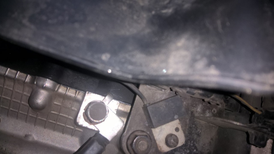 Поменял минусовую клемму АКБ — DRIVE2