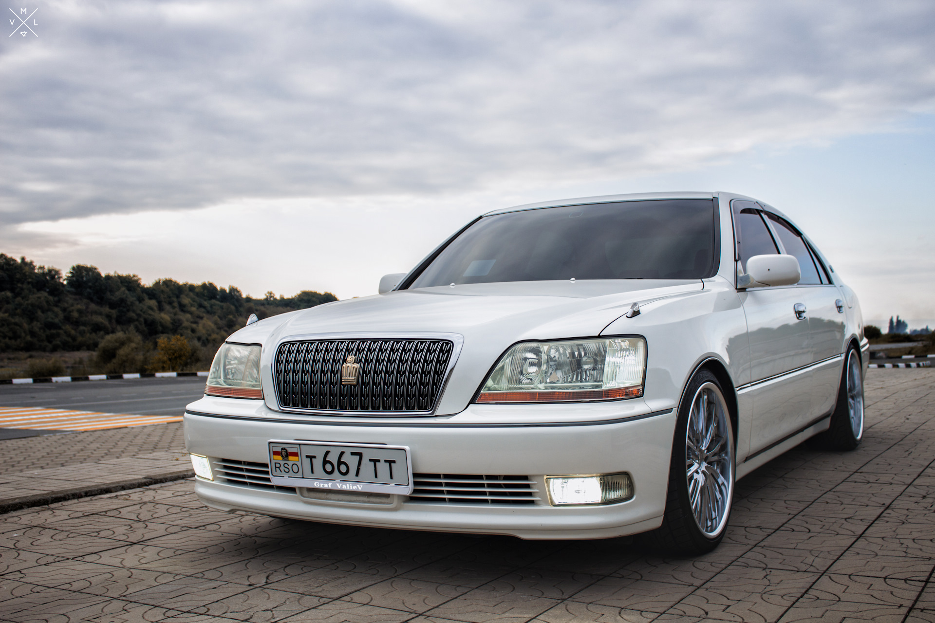 Toyota majesta. Тойота Краун Маджеста v8. Тойота Кроун v8. Toyota Crown Majesta 1990. Toyota Crown Majesta 199.