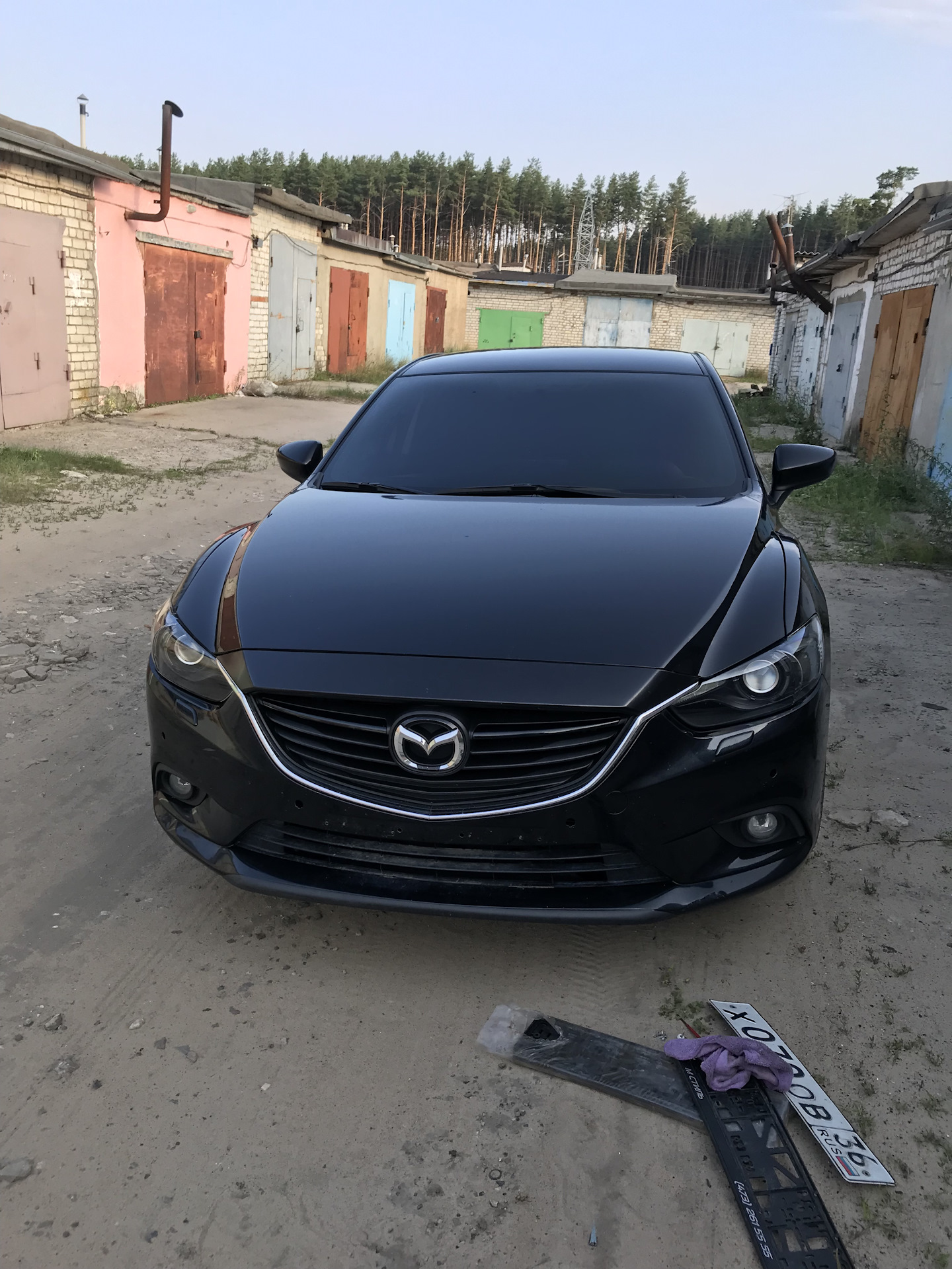 Тонированная мазда 6. Mazda 6 тонированная.