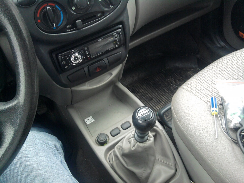 Добрался до лязга ручки КПП — Lada Калина Универсал (1G), 1,6 л, 2010 ...