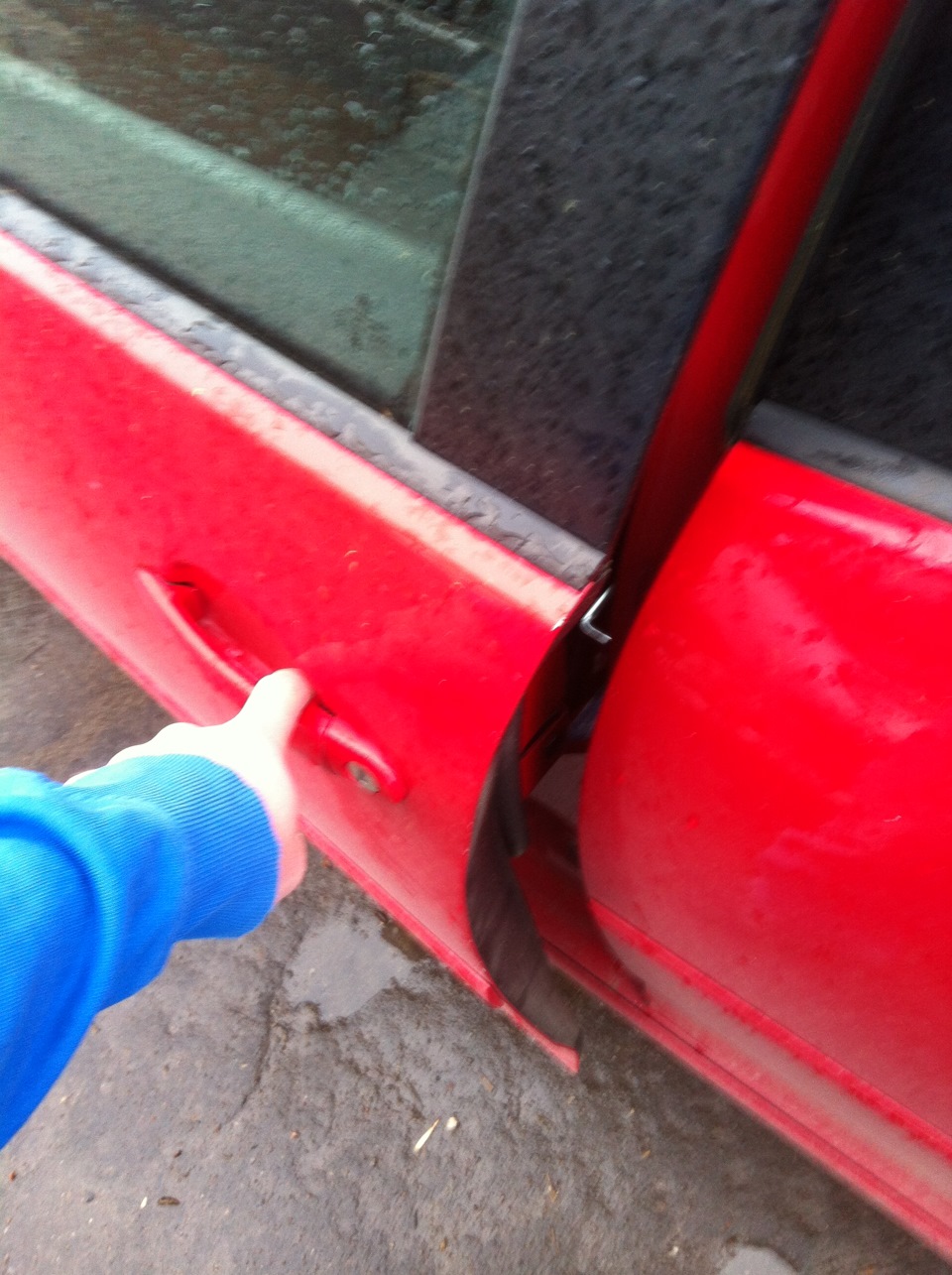 f5a4912s 960 Как открыть гольф 5 без ключа