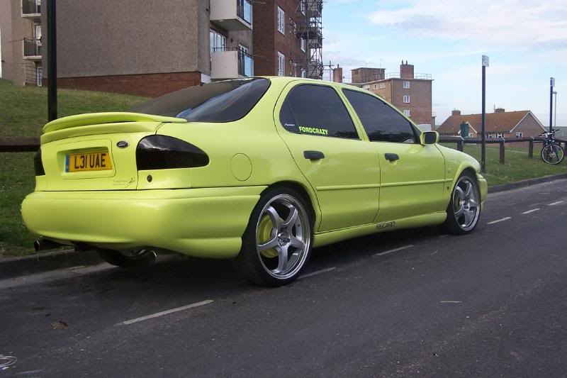 Когда вместо шин изолента))) - Ford Mondeo I, 1,8 л, 1995 года тюнинг DRIVE2