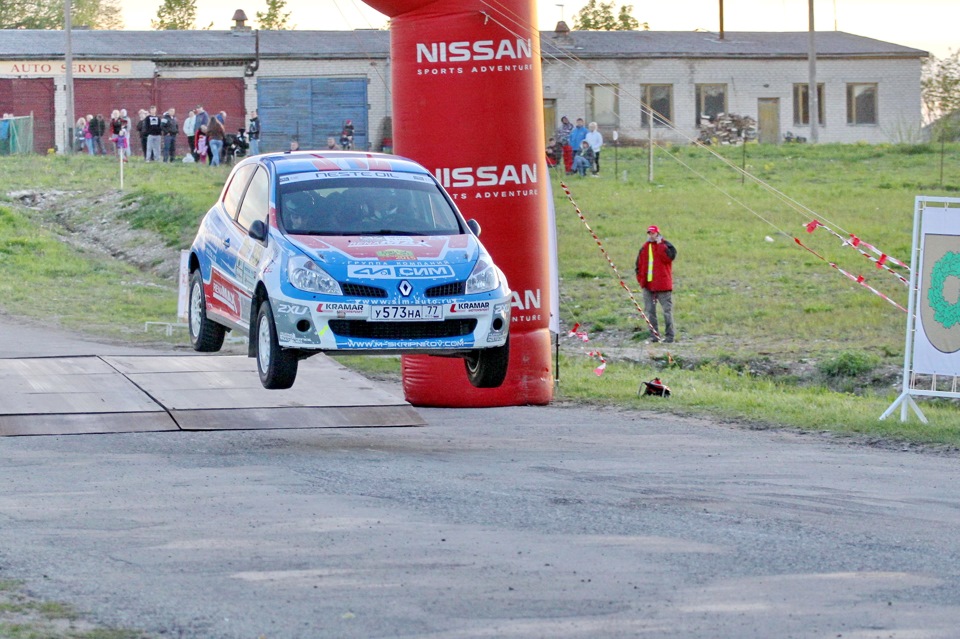 Работа подвески автомобиля анимация. Смотреть фото Работа подвески автомобиля анимация. Смотреть картинку Работа подвески автомобиля анимация. Картинка про Работа подвески автомобиля анимация. Фото Работа подвески автомобиля анимация