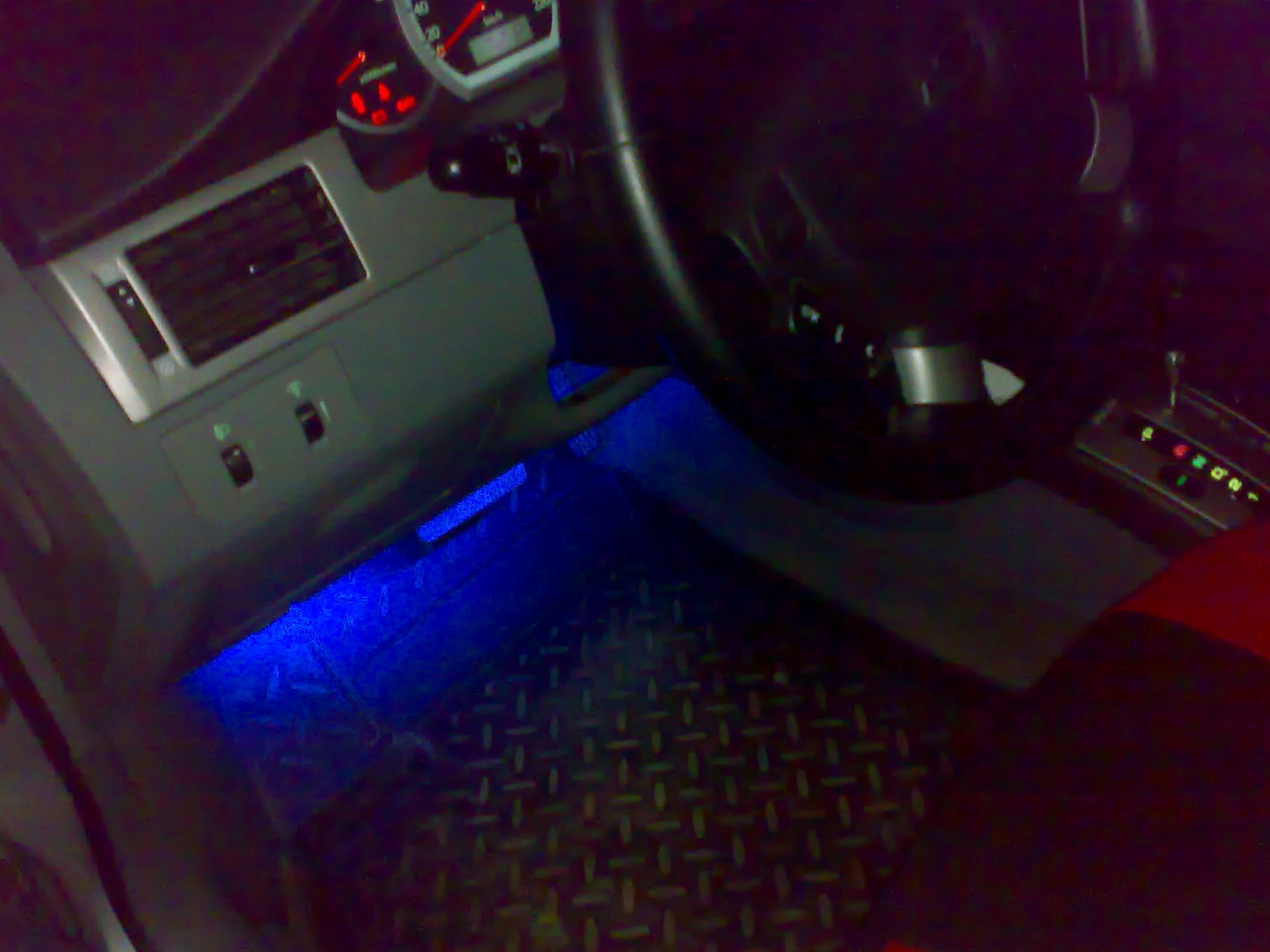 Светило в салон — Chevrolet Lacetti Sedan, 1,6 л, 2008 года ...