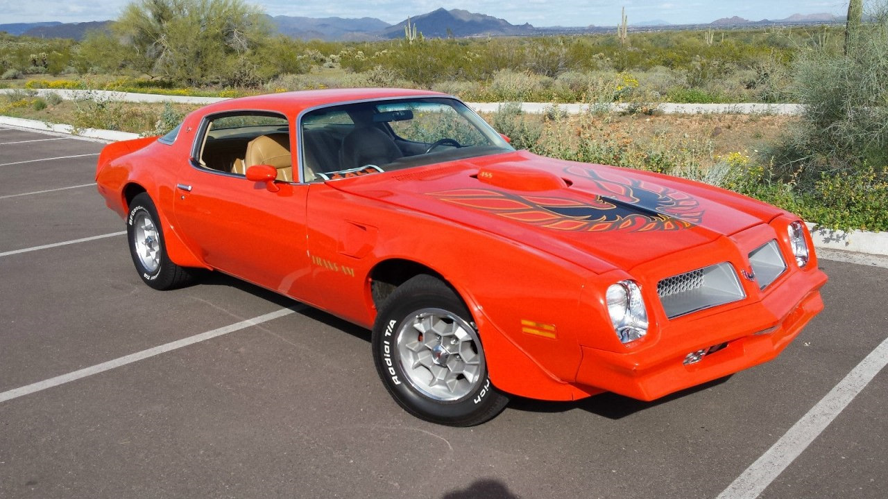 Pontiac Firebird 86