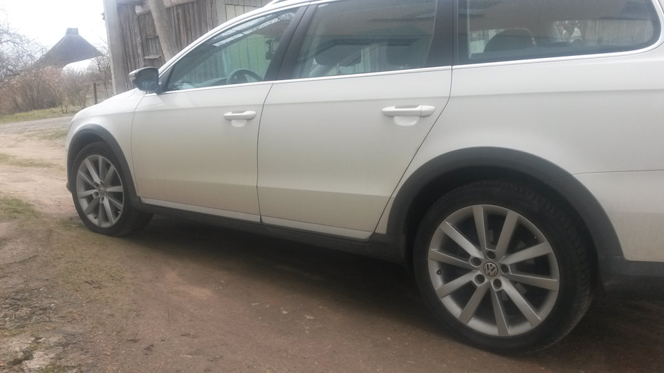 Летние тапки — Volkswagen Passat Alltrack (B7)