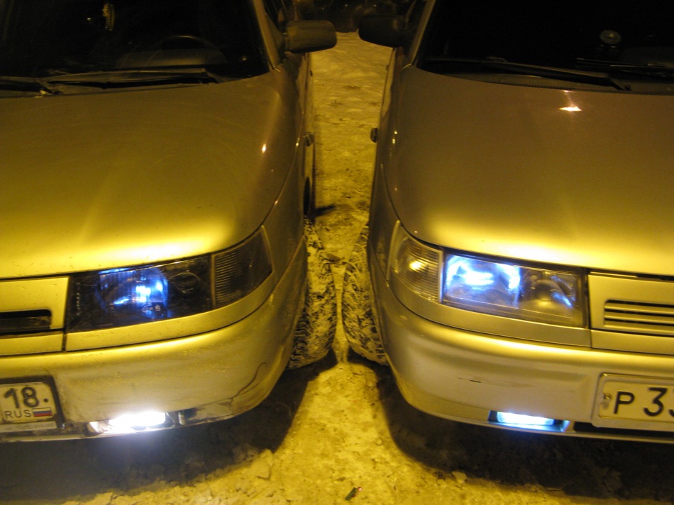 Ваз 2111/ 2001 серебристый. Чаз 2111 автозвук. Ваз 2110 и 2111. Ваз 21111 приора универсал. Vs 2111.