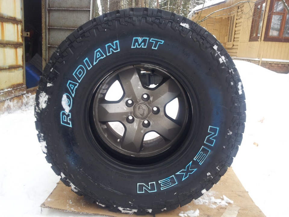 M t r. 235/85 R16 Rexton. Нексен МТ 235/85 r16. M/T 235/85 r16. 235 85 16 На Кайрон Кумхо МТ.