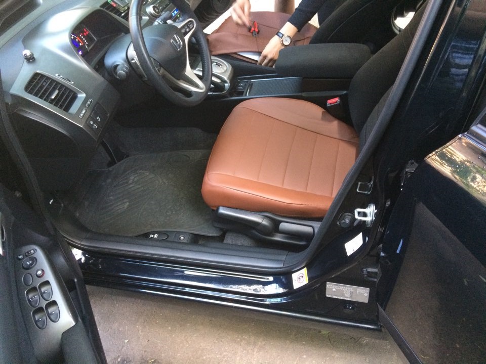 Чехлы от autopilot — Honda Civic 4D (8G), 1,8 л, 2008 года стайлинг