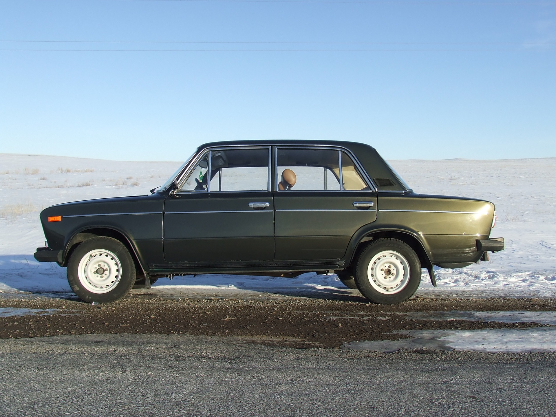 Где то под Актюбинском. Трасса Актобе-Орск. — Lada 2106, 1,3 л, 1986 года |  фотография | DRIVE2