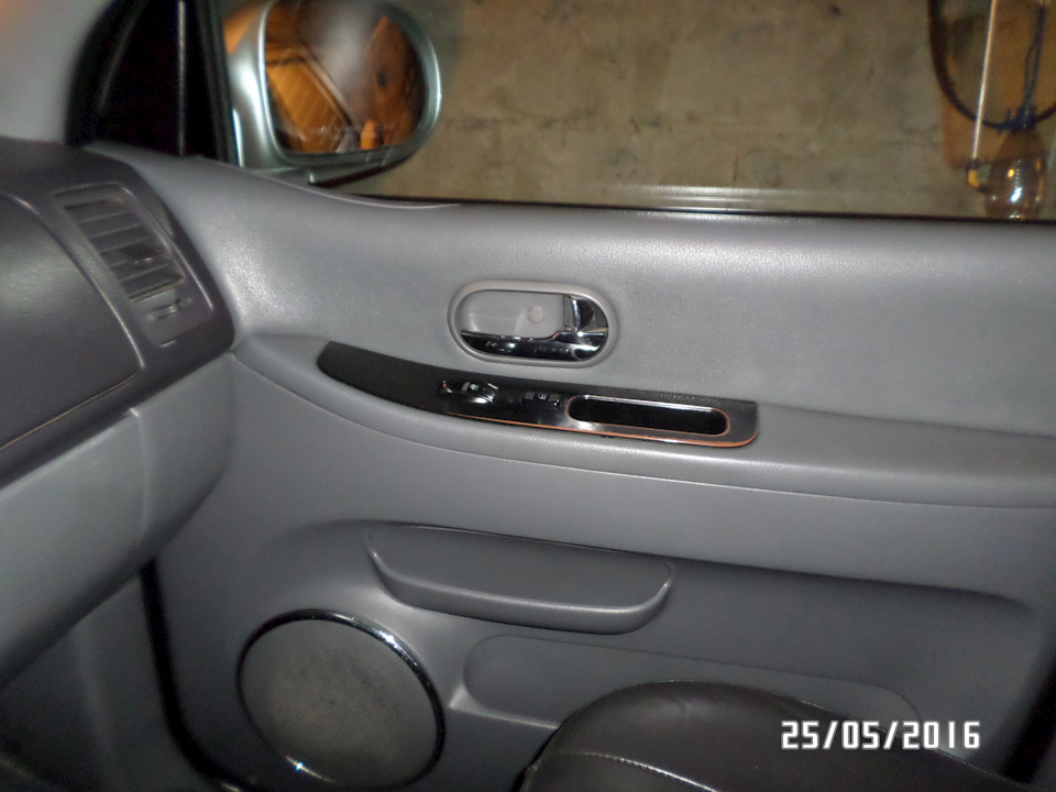 Фото в бортжурнале KIA Carnival (1G)