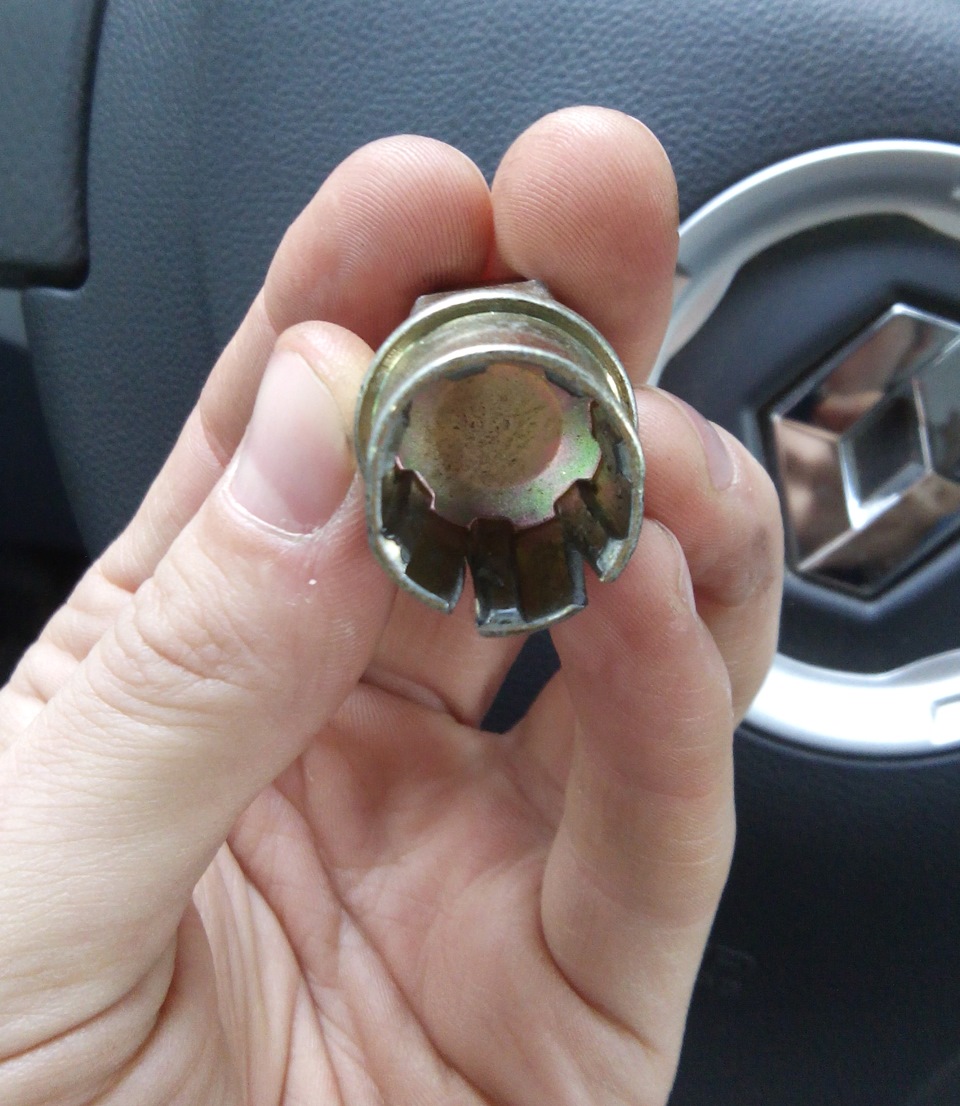 Переобулся — Renault Logan (1G), 1,4 л, 2012 года | плановое ТО | DRIVE2