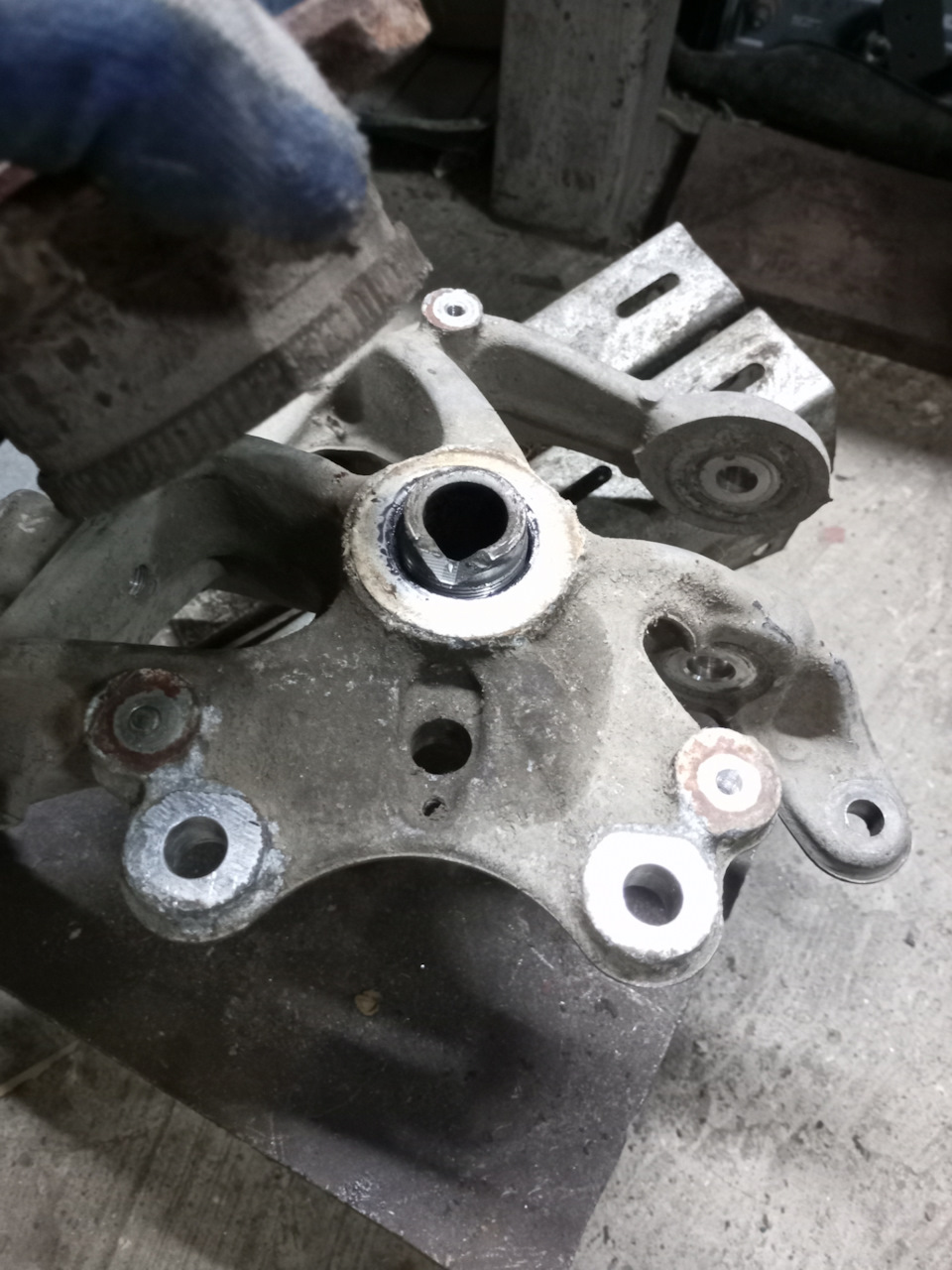 Как снять ступицу не повредив подшипник. — Peugeot 407, 1,8 л, 2006 ...