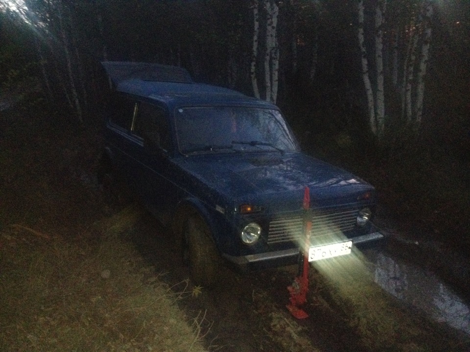 Поездочка в лес — Lada 21218 Фора, 1,7 л, 1994 года | покатушки | DRIVE2