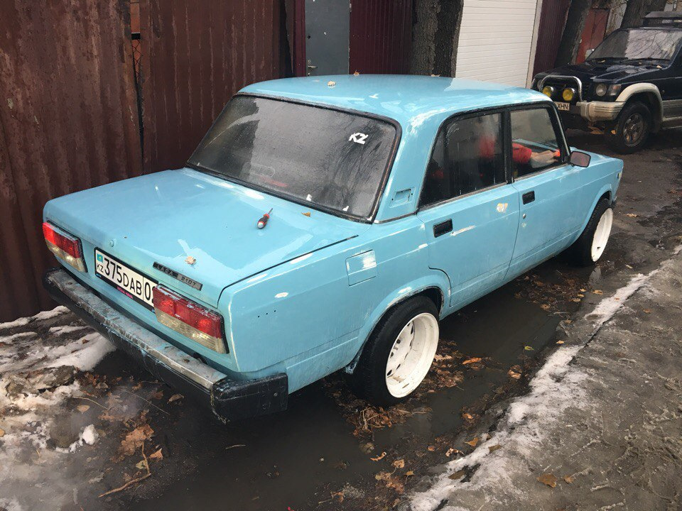 3. Первый выезд в город, переобувка на зимнюю резину — Lada 21070, 1,6 ...