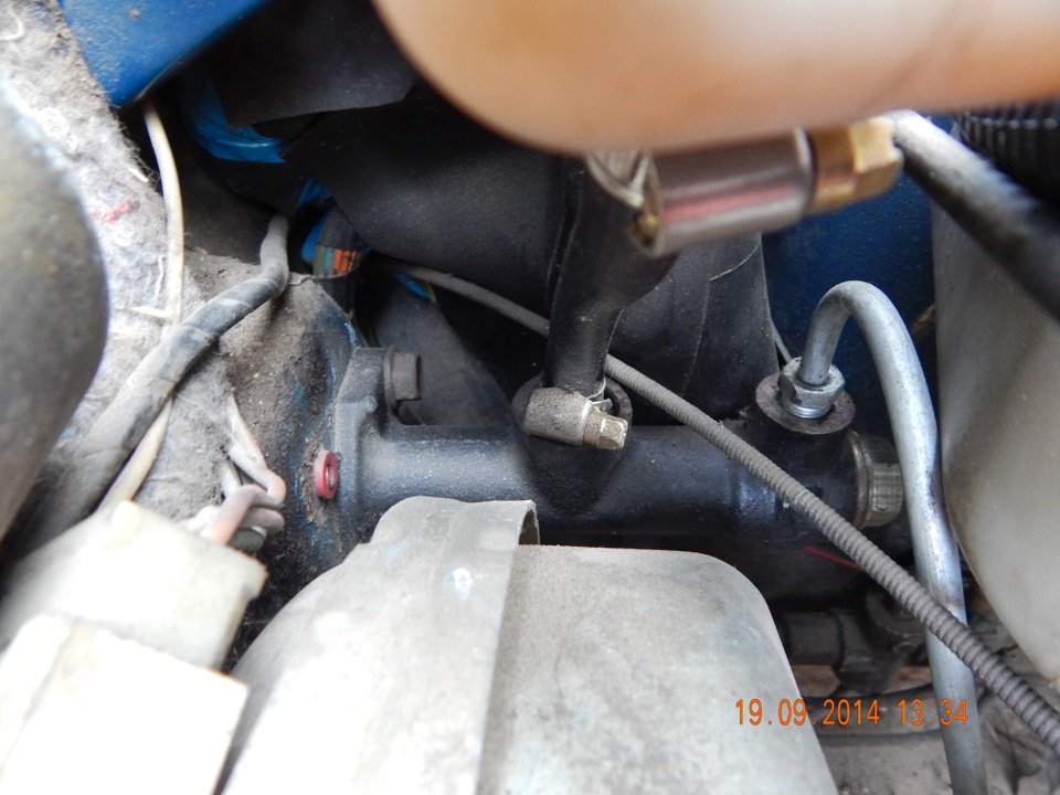 замена главного цилиндра сцепления на цилиндр от классики. — ИЖ 2126, 1 ...