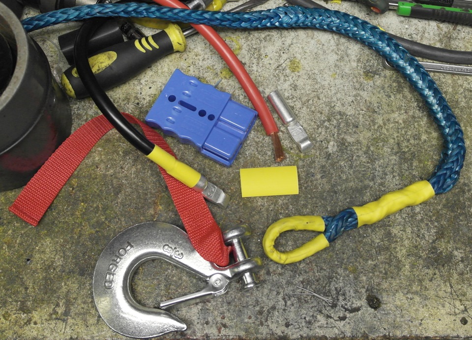 f61d824s 960 Как крепить лебедку на фаркоп