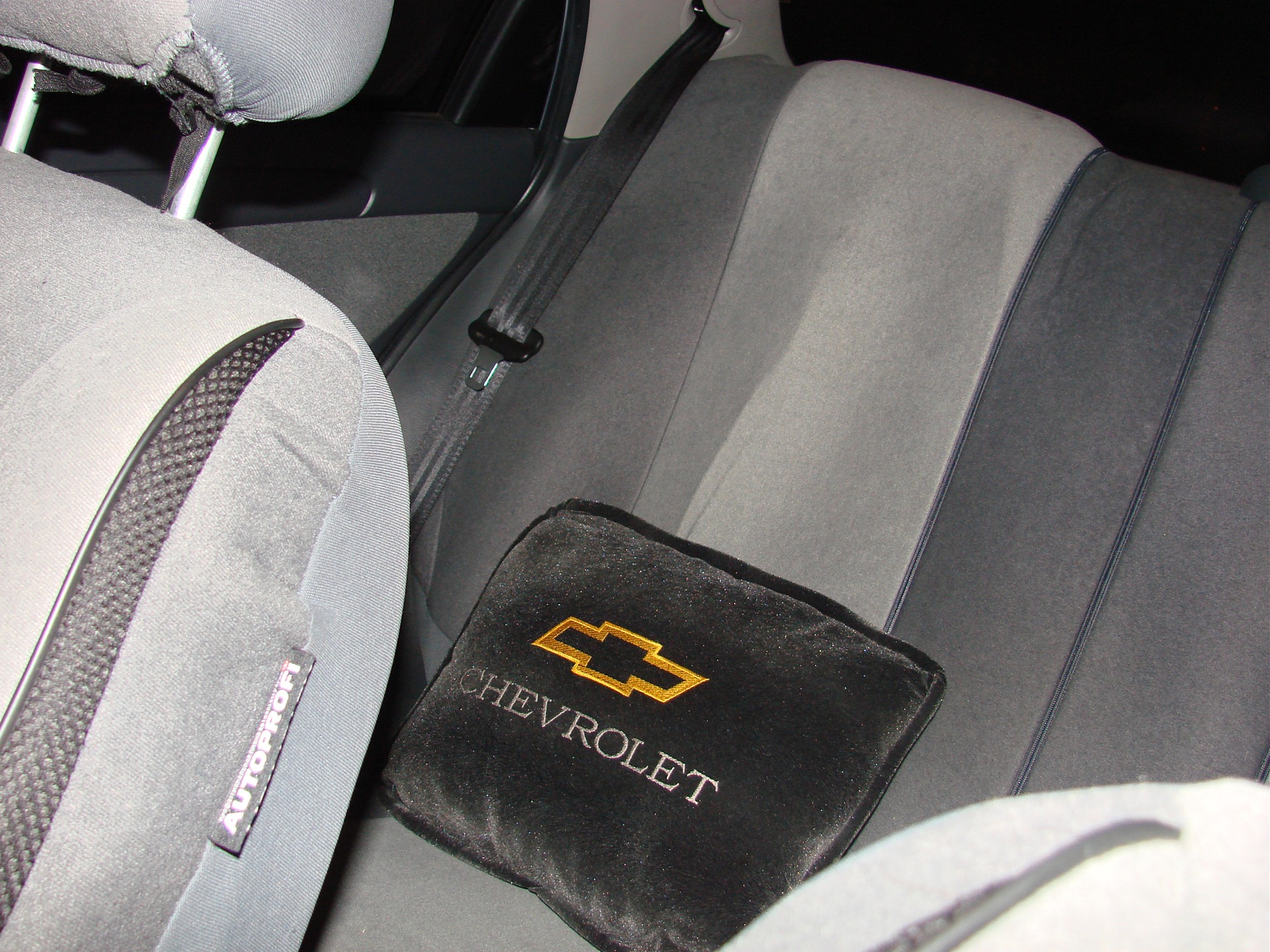 Замена лампочки в пепельнице. Теперь СИНЯЯ — Chevrolet Lanos, 1,5 л ...