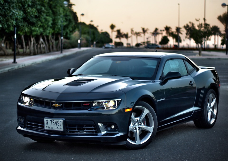 Camaro Chevrolet 2014 года