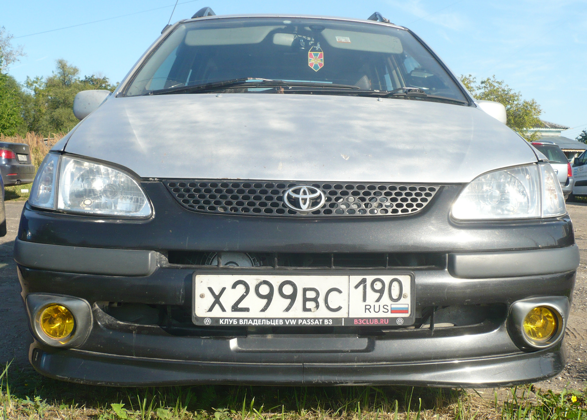 Купить бампер спасио. Бампер Rider Nissan Note. Passat b3 в Казахстане. Установка ПТФ HELLA Micro de - Toyota Corolla Spacio (e110), 1,6 л., 1998 года т. Обвес gr Passat b3.