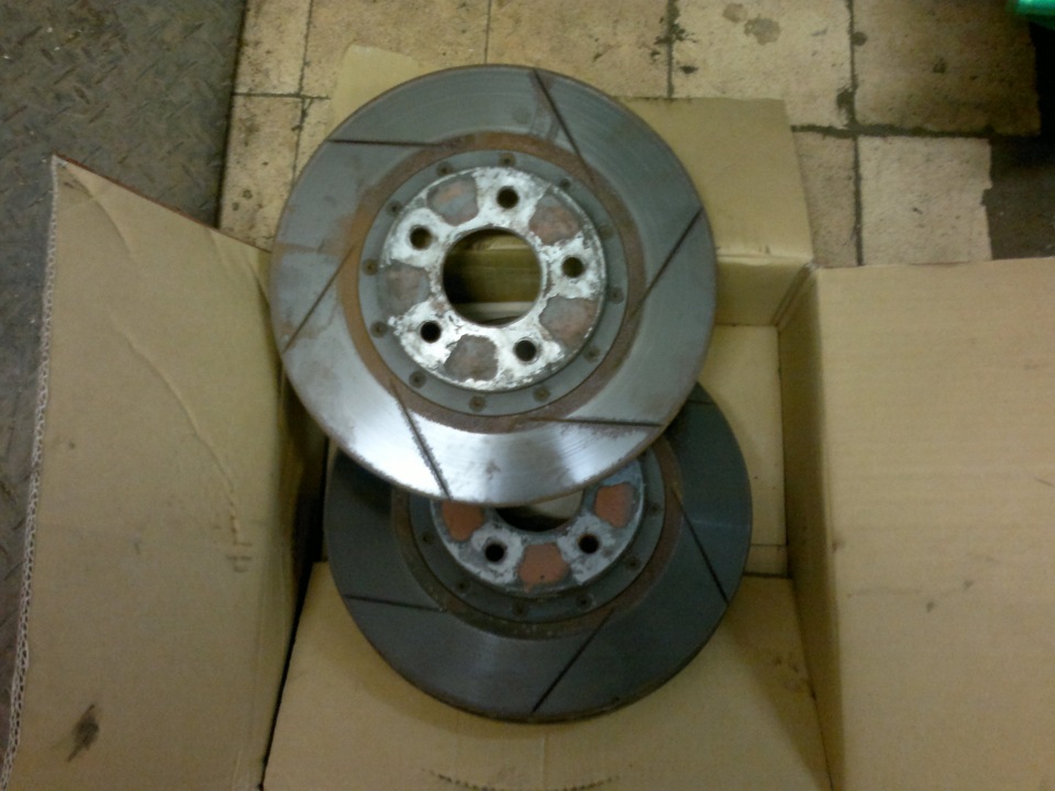 дром тормозные диски. тормозные диски хендай ай 40. тормозные диски z8nhsnga562984231. 5. перфорированные тормозные диски kia optima.