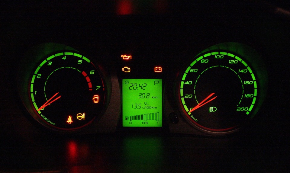 Езда по КАД, расход топлива (Аи-95) — Lada Калина 2 универсал, 1,6 л ...