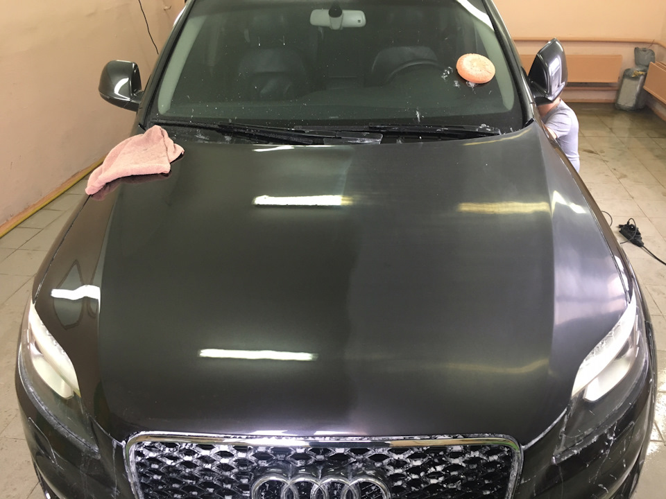 Фото в бортжурнале Audi Q7 (1G)