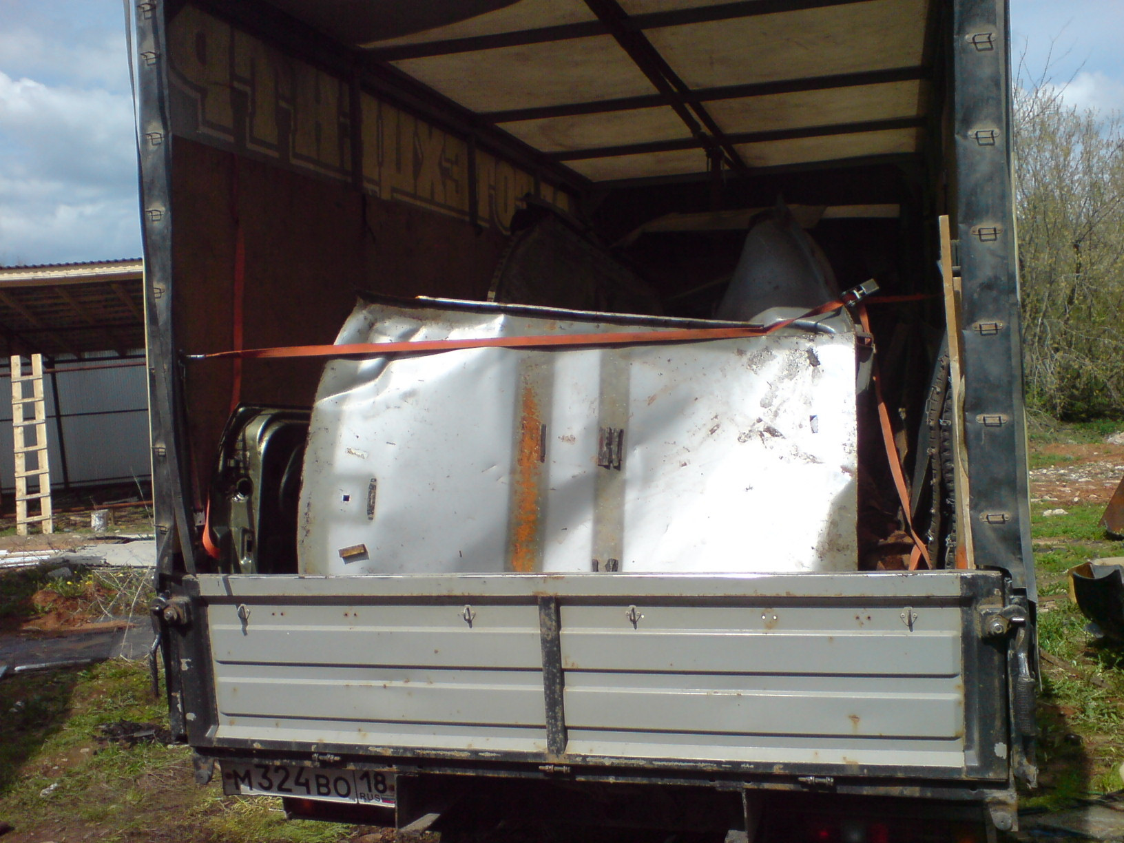 Какие бывают грузы 6 — ГАЗ Газель, 2,4 л, 2006 года | наблюдение | DRIVE2