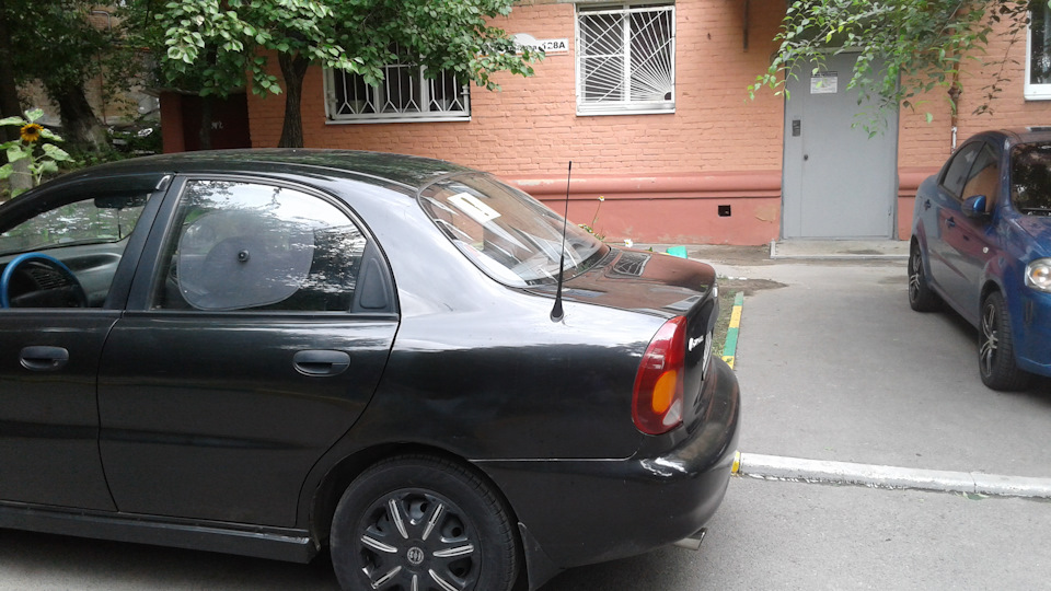 Chevrolet lanos 2008 антенна