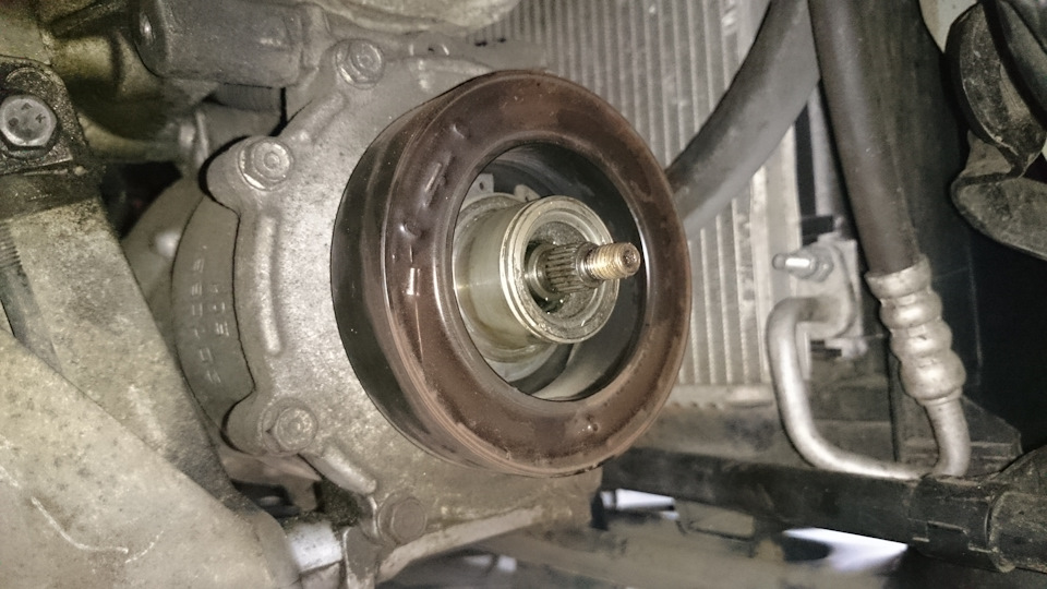 Вид без шкива. — Citroen Grand C4 Picasso (1G)