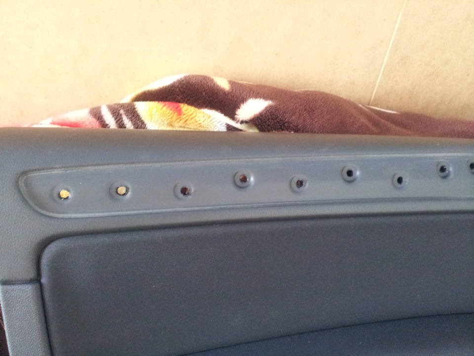 Оклейка панелей салона — Volkswagen Golf Mk6, 1,4 л, 2010 года ...